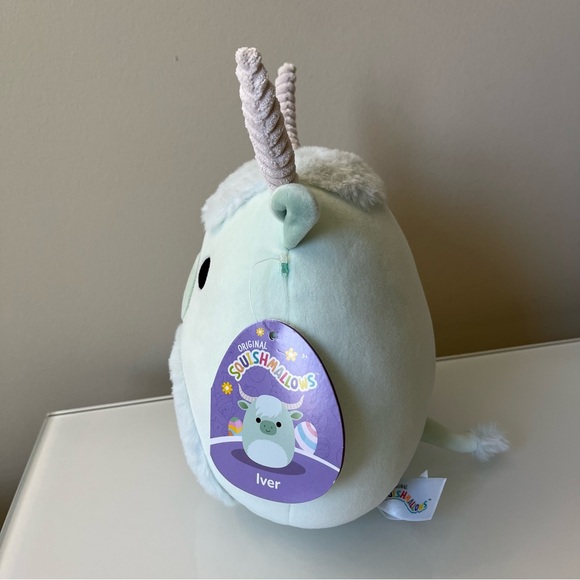 NWT Squishmallows Easter Set Of 2 - Iver Mint green Highland Cow Capsule 4” & 8” - Picture 3 of 14